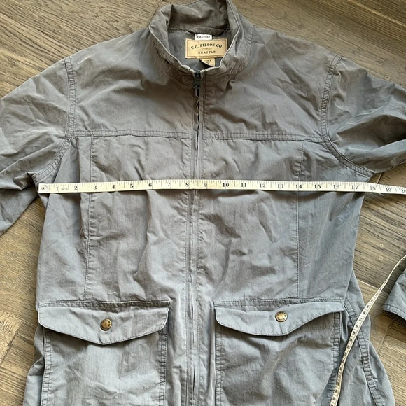 🔥C.C. Filson🔥 | Light weight grey  voyage jacket - Picture 5 of 10